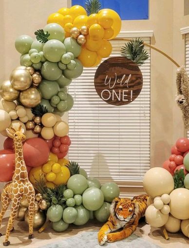 Украса от балони на тема "Wild One"/ Джунгла парти