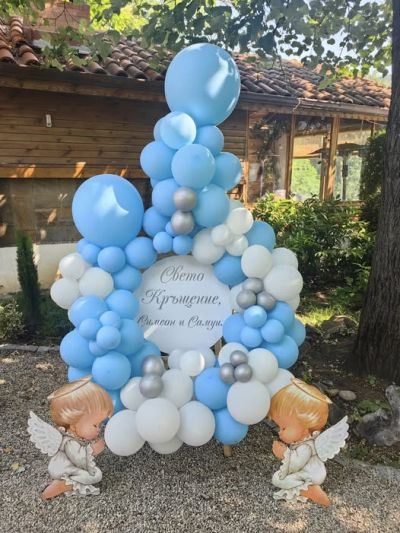 Украса за кръщение с две фигурки ангелчета