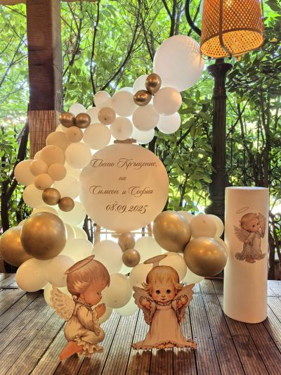 Украса за кръщение с две фигурки ангелчета