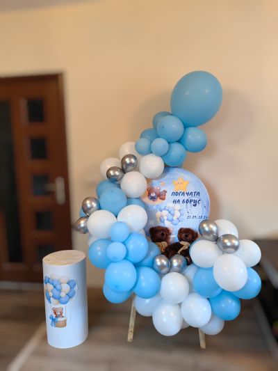 Украса за погача, кръщение или посрещане на бебе със статив и мечета