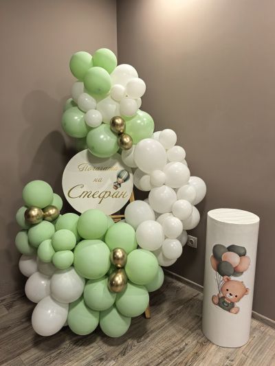 Украса за погача, кръщение или посрещане на бебе с дизайн с мече в цвят мента